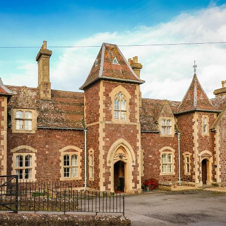 Villa 3 Old Police Station Dunster Esterno foto